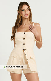 Carter Short - A Line Linen Welt Pocket Shorts in Sand